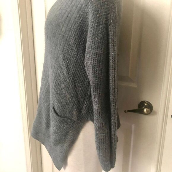 Nordstrom v neck grey sweater - Picture 2 of 11